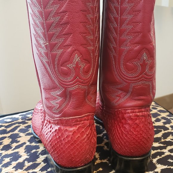 Vintage Snakeskin Cowboy Lady Boot - Picture 2 of 4